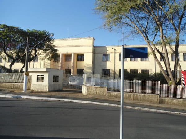 Quais os cursos da ETEC Salles Gomes?