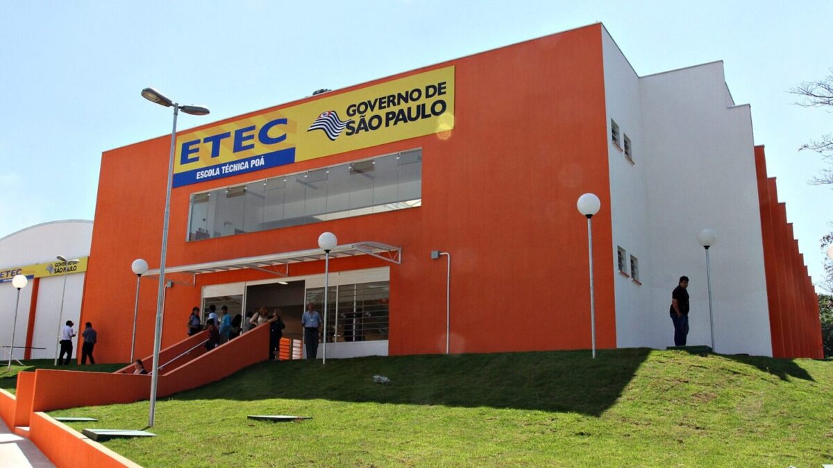 Enfermagem é o curso técnico mais concorrido da Etec em Rio Preto