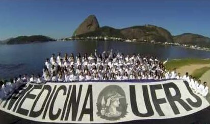 Formandos em medicina pela UFRJ