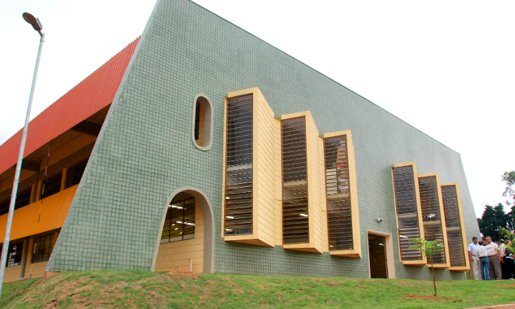 Quais são os cursos oferecidos pela FATEC Americana?