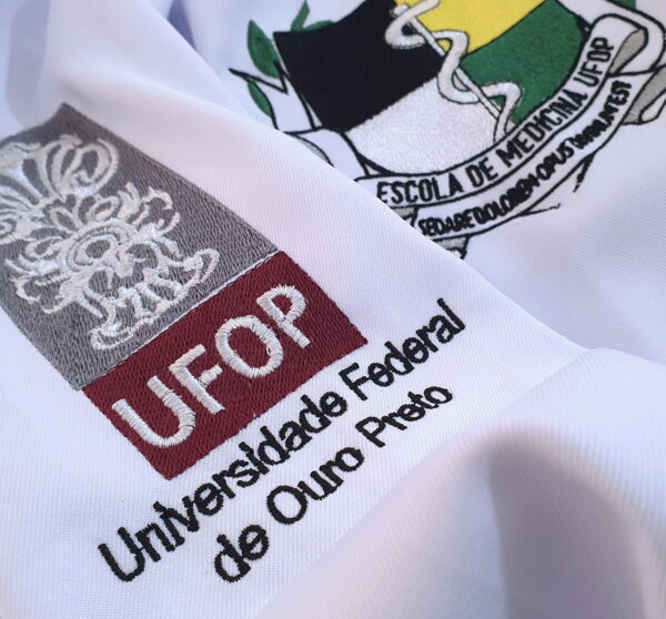 Jaleco da Escola de Medicina da UFOP