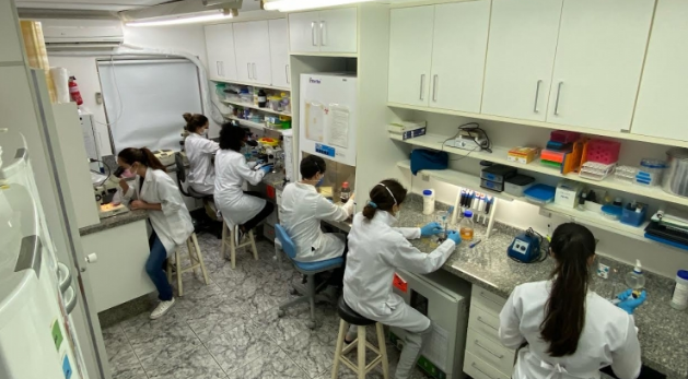 Laboratório de Microbiologia Experimental e Aplicada do campus de Nova Friburgo da UFF