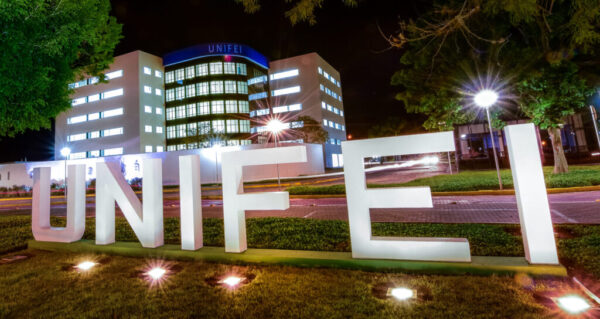 Quais são os cursos oferecidos pela UNIFEI?