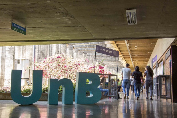 Quais são os cursos oferecidos pela UnB?