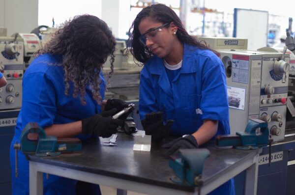 Alunos no SENAI
