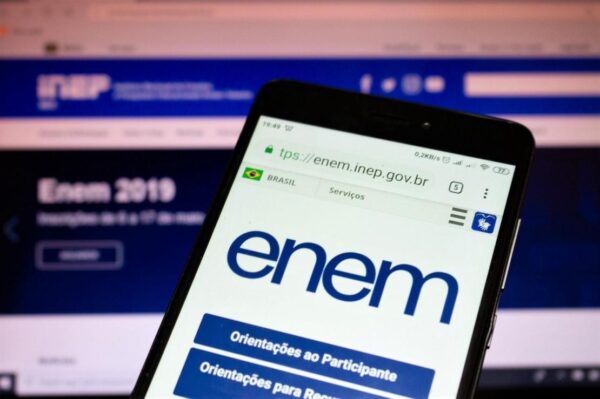 Enem 2023: como usar a nota para concorrer a vagas em faculdades no Brasil  e no exterior, Enem 2023