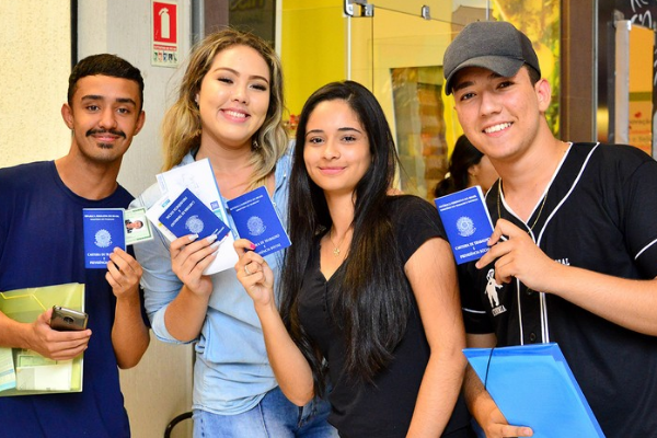 30 empresas com vagas de Menor Aprendiz