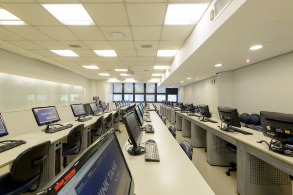 Laboratórios de informática da FGV